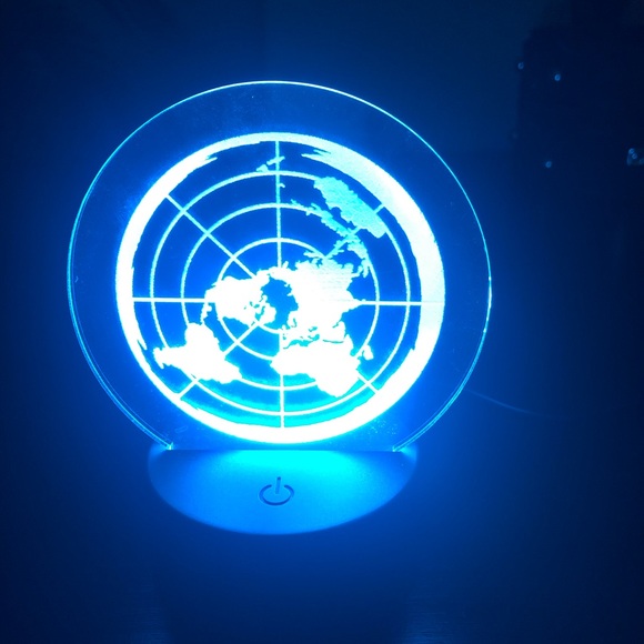 Flat Earth Color Changing LED light - Picture 3 of 8